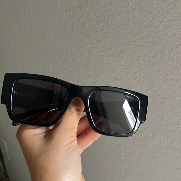 PRADA Sunglasses Symbole PR 10ZS 1AB5S0 54-20 Black - Picture 16 of 16